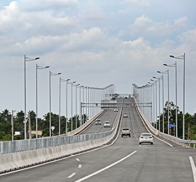 THI CÔNG XÂY DỰNG CẦU ĐƯỜNG
