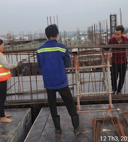 THI CÔNG CỐT THÉP NHÀ SẢN XUẤT VẢI BO WEI